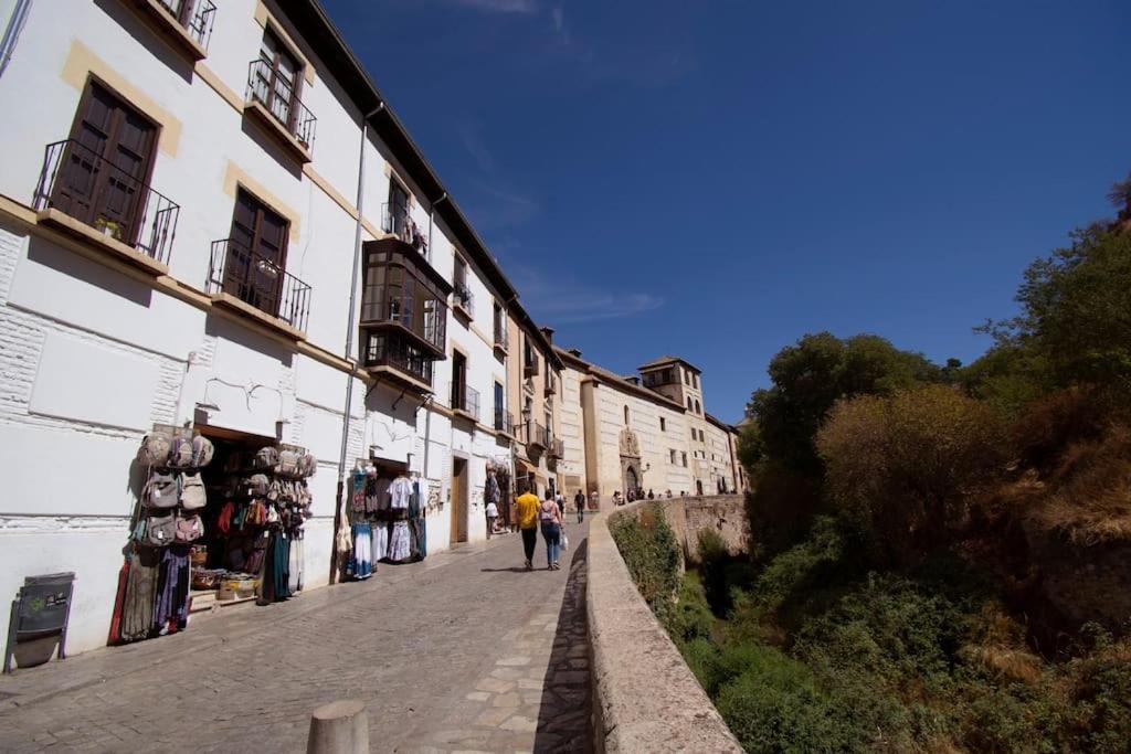גרנדה Alhambra Enamora 1 -Paseo De Los Tristes View 1 -C מראה חיצוני תמונה